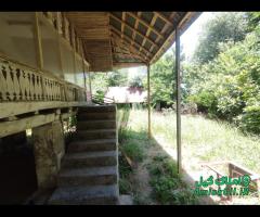 خانه قدیمی کلنگی با متراژ کل 1200 متر ، بر جاده اصلی روستای تمچال آستانه - 7